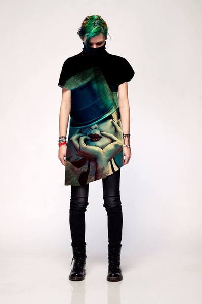 TUNIC AHS Freakshow Design 1