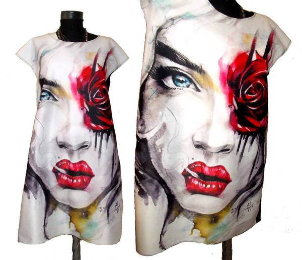 Dress with Print Rose and Lips