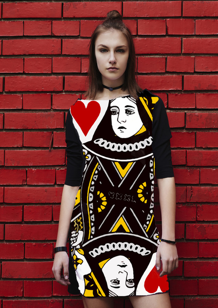 Dress Queen of Hearts long sleeves
