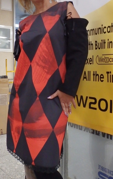 Dress with Print Black and Red